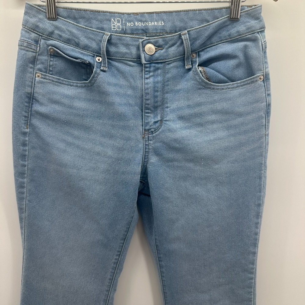 No Boundaries Jeans Junior's 11‎ Blue Denim Stretch Bootcut 5-Pocket Whisker